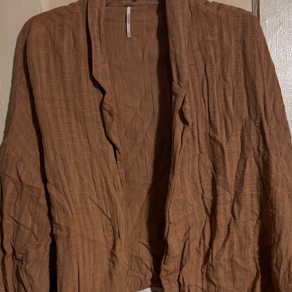 Free People 2 pce pant set brown shade. a blazer/pants heavy like gauze.